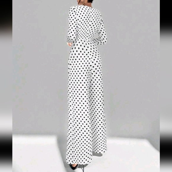 Women Deep V Neck Floral Decor Jumpsuit, Stylish Wide Leg Effect Long Romper - Picture 2 of 5